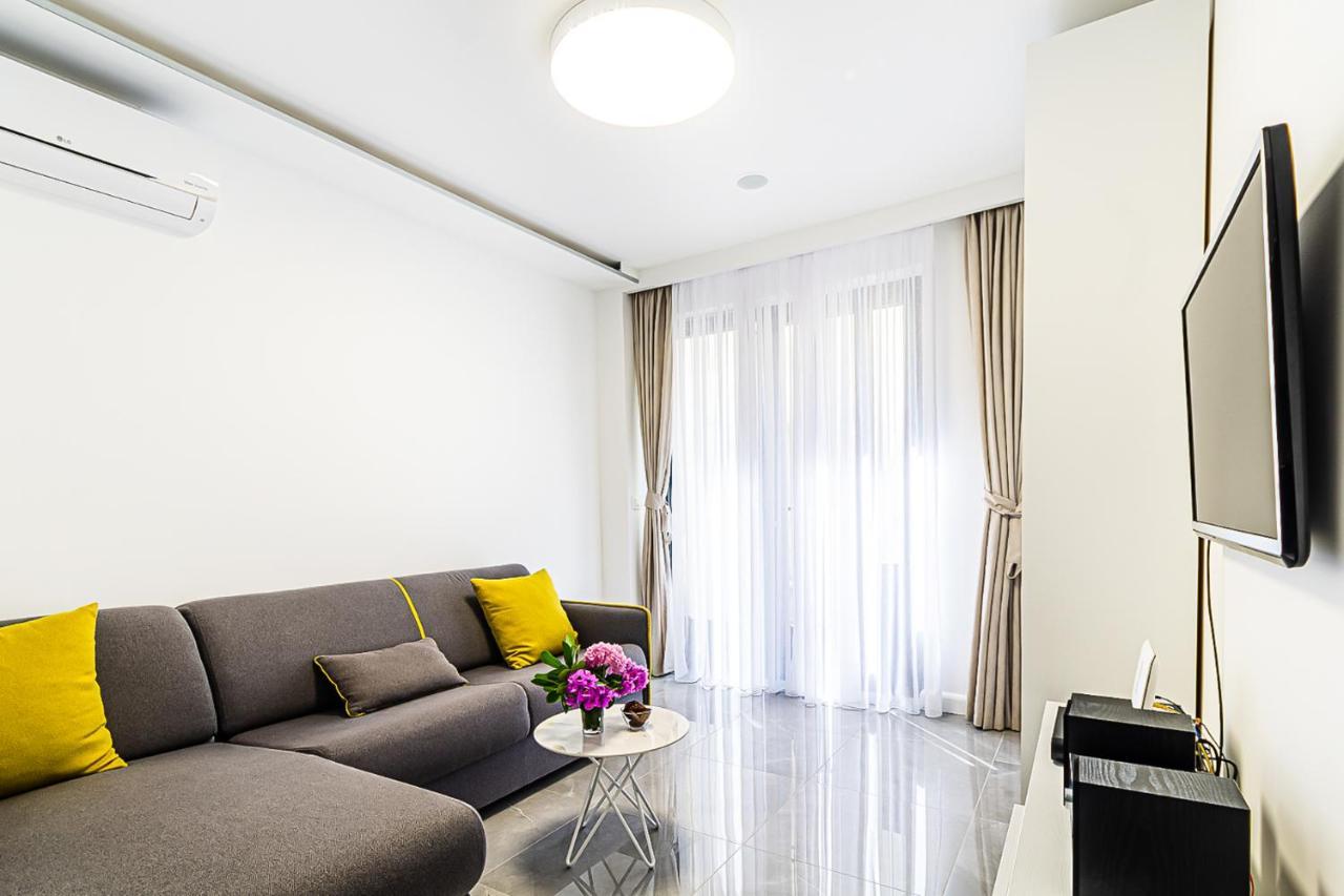 Miramare Apartments Przno Exterior photo